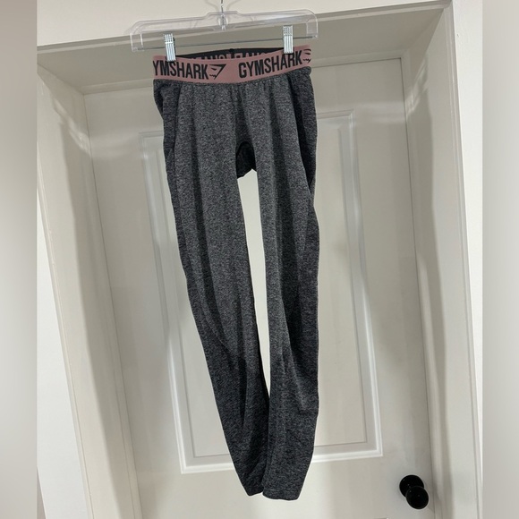 SOLD Gymshark Flex Leggings Gray Pink Size Small - Picture 3 of 4